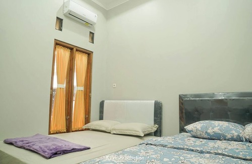 Pangandaran Hotel | Pondok Family