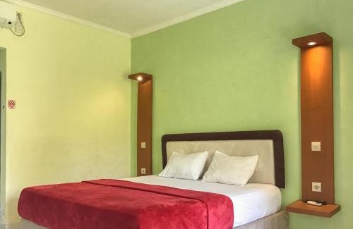 Legian Hotel | Pondok Mesari Padma Legian RedPartner