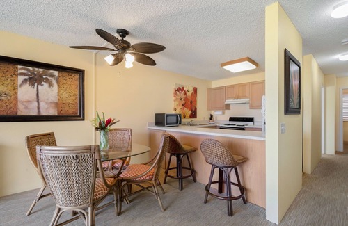 Kapaa Condo | Pono Kai F207 Oceanview AC, POOL, JACUZZI, BBQ, TENNIS