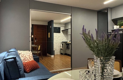 Ponta Negra Apartment | Ponta Negra: Cinema Apartment with Impeccable Decor and Stunning View!