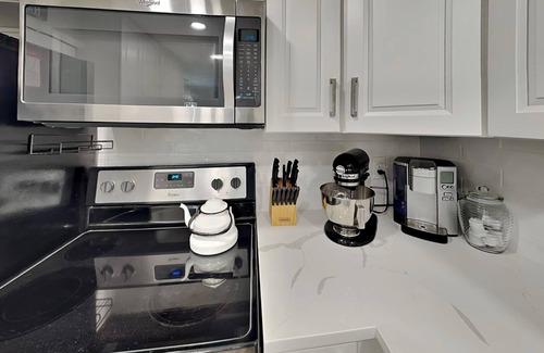 Sawgrass Condo | Ponte Vedra Colony Circle 11 | Near Mayo Clinic + Designed for Extended Stays!