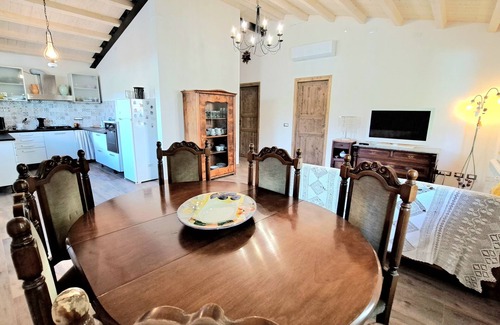 Stiava Villa | Pony's Cottage in Tuscan hills facing the sea