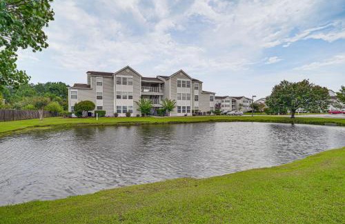 Garden City Apartment | Pool Access and 2 Mi to Ocean Myrtle Beach Condo!