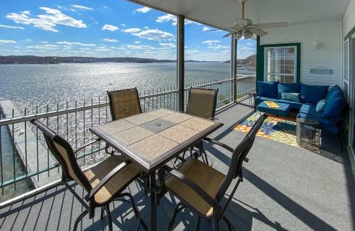 Lakeland Apartment | Pool Access Waterfront Lake Ozark Condo with Patio