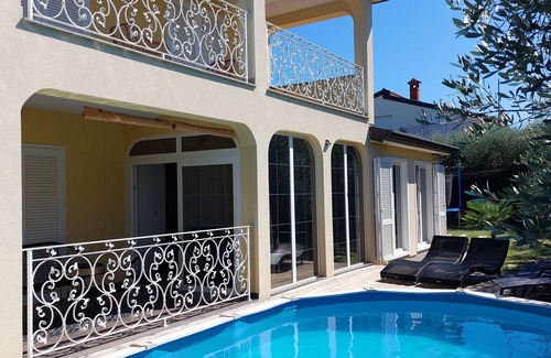 Rosini House | Pool, air conditioning, villa in green and family-friendly surroundings