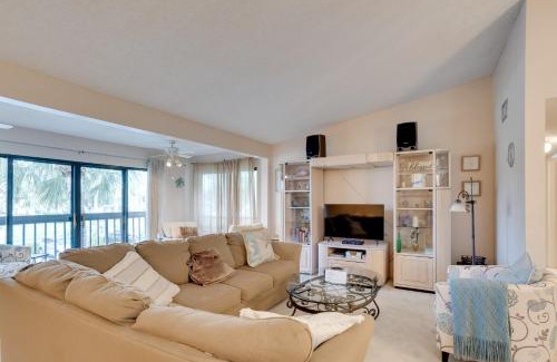 Hunt Club Apartment | Pool and Ocean Access Palm Beach Gardens Condo