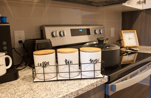 Sugar Hill Apartment | Pool, Gym, Cozy Oasis minutes from Lanier Island