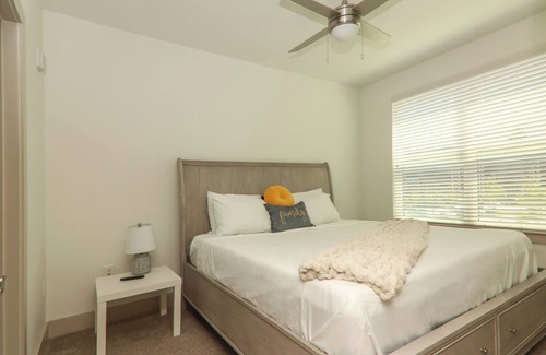 Sugar Hill Apartment | Pool, Gym, Cozy Oasis minutes from Lanier Island
