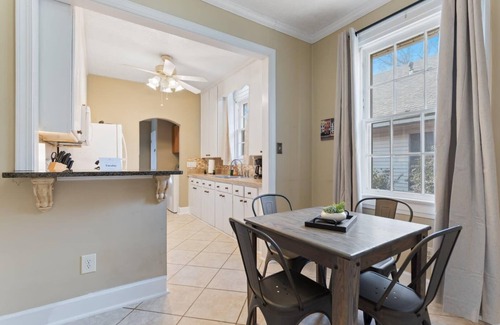 Montgomery House | Pool & Mins to Zoo - Capitol Heights Hideaway