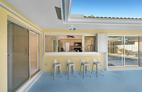 Cypress Lakes House | Pool Retreat Near Beach! Great For Groups