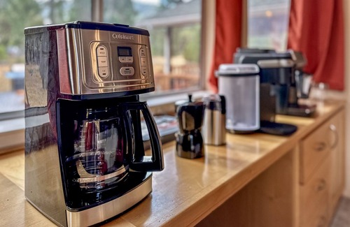 Oakhurst Villa | Pool*Sauna*HotTub*Theater*Bar*Pickleball*Volleyball