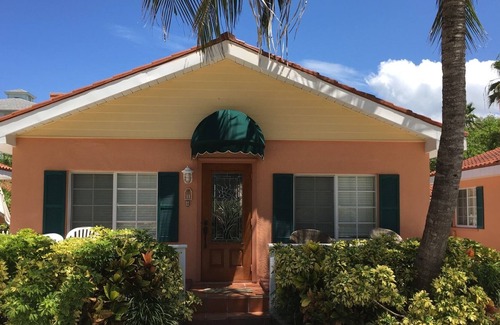 Sunset Beach Cottage | Pool Side Cottage – #14