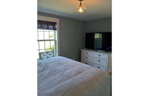 Queens County House | POOLSIDE ESCAPE in the heart of PEI . We are central to everything!