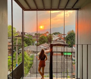 Old City Hotel | POR Thapae Gate