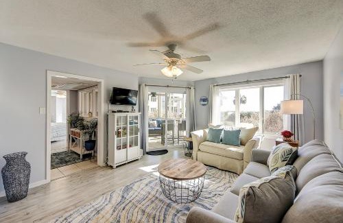 Isle of Palms Apartment | Port O' Call D-103