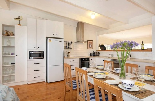 Port Willunga House | PORT WILLUNGA DREAMING a beach front experience