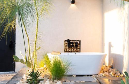 Riyadh Resort | Portal Chalets With Private Pool - AlQirwan