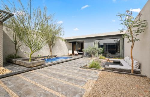 Riyadh Resort | Portal Chalets With Private Pool - AlQirwan