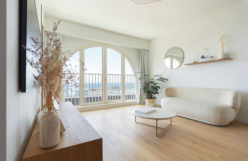 Euromed - La Joliette Apartment | Porte Bleue Marseille