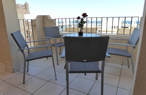 Almerimar Apartment | Porto Fino Apartment with Marina and Sea Views (Wi-Fi included)