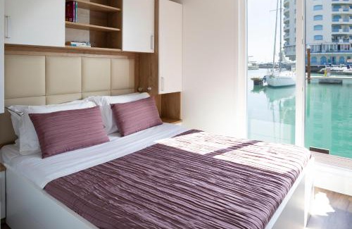 Misano Adriatico Boat Rental | Portoverde Luxury Houseboat