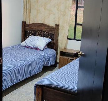 Paipa Ski Chalet | Posada Campestre Macadamia