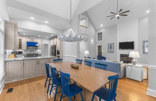 Atlantic Beach House | Posh Pelican home