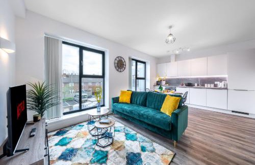 Potters Bar Apartment | Potters Bar - FREE Parking - Private Bathroom - Netflix - 4 mins walk to station - 20 mins DIRECT TRAINS TO LONDON