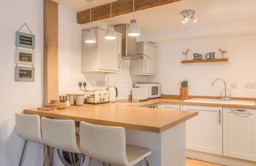 Chysauster House | Potters by the Sea