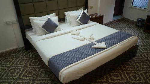 Chengannur Hotel | Pournami Inn