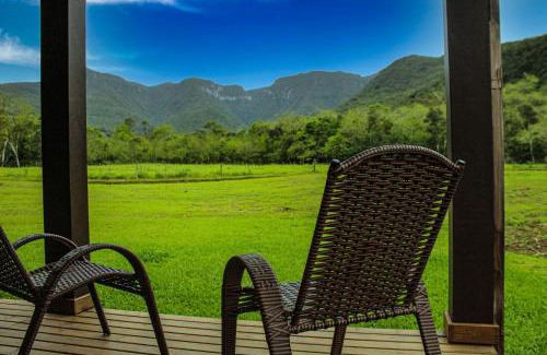 Praia Grande House | Pousada Índios Coroados