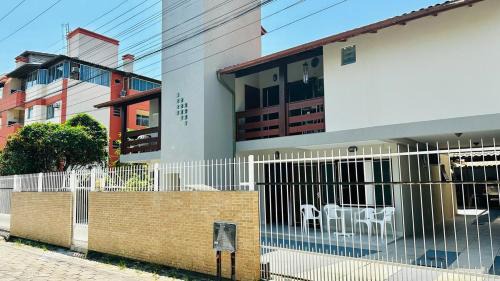 Ponta das Canas Apartment | POUSADA AZALÉIAS