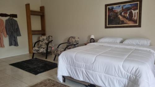 Campos do Jordao House | Pousada Caminhos da Vila Chantal