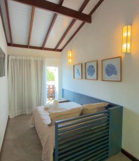 Tombo Hotel | Pousada Casa Canoa - Pé na Areia & Alta Gastronomia