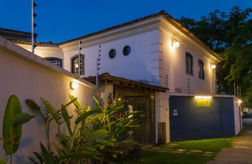 Pontal Hotel | Pousada Casa dos Autores