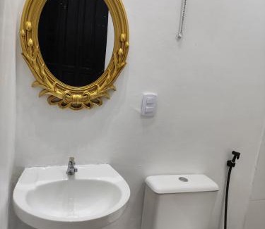 Lago Azul House | Pousada CHOW