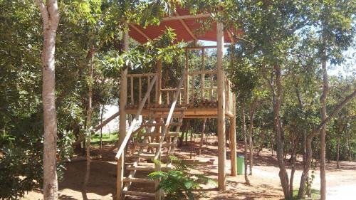 Canoeiros Hotel | Pousada e Restaurante Maria das Flores