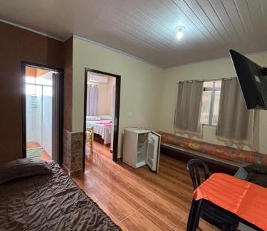 Praia de Leste House | Pousada Fênix,com piscina -250 METROS DA PRAIA