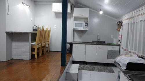 Pouso Redondo House | Pousada Laranja na Montanha