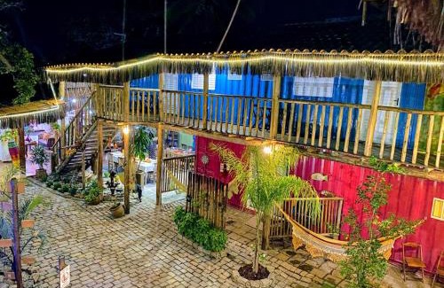 Barra da Lagoa Hotel | Pousada Papaya Container