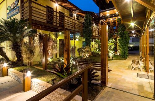 Praia Grande Hotel | Pousada Peixes do Mar