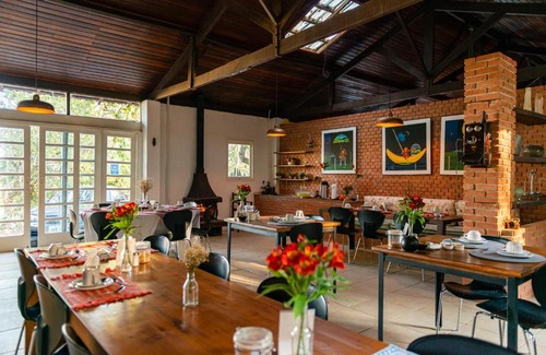 Braganca Paulista Hotel | Pousada Recanto das Rosas