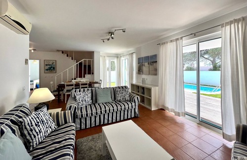 Prainha Villa | Prainha Algarve Villa With Pool