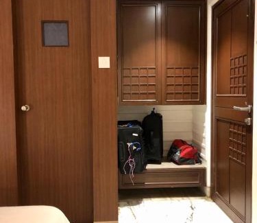 Mulund West Cabin | Pravasi Residency