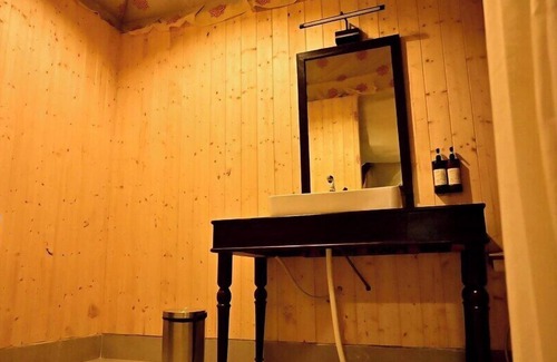 Ayodhya Hotel | PRAVEG TENT CITY AYODHYA BRAHMAKUND