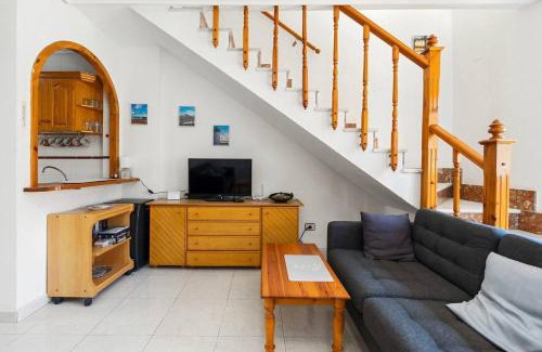 Los Cuarteros Apartment | Precioco bungalow cerca de la playa de Villanitos