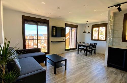 Los Geraeos Apartment | Precioso ático con vistas al mar y la montaña