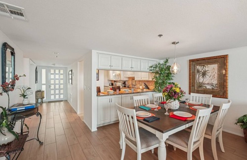 Longboat Key Apartment | Precise Realty presents Coastal Bliss on Longboat