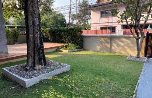 Mae Jo Villa | Preme House Boutique