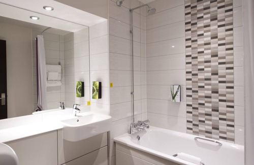 Chiswick Hotel | Premier Inn London Chiswick